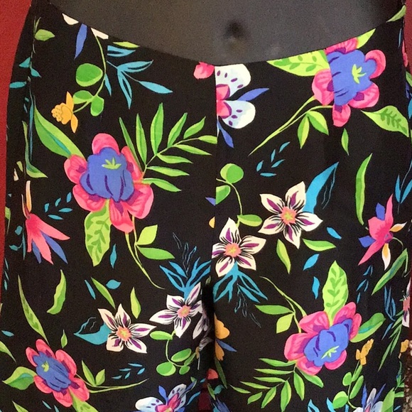 SLB 100% SILK FLORAL CAPRI SIZE 10 - Picture 2 of 4